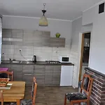 Baryla Z Sauna I Basenem 別荘 Sulęczyno