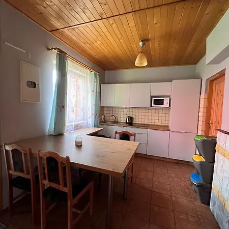 Baryla Z Sauna I Basenem Tatil Evi *
