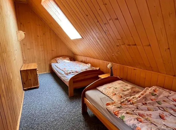 Baryla Z Sauna I Basenem 別荘 *